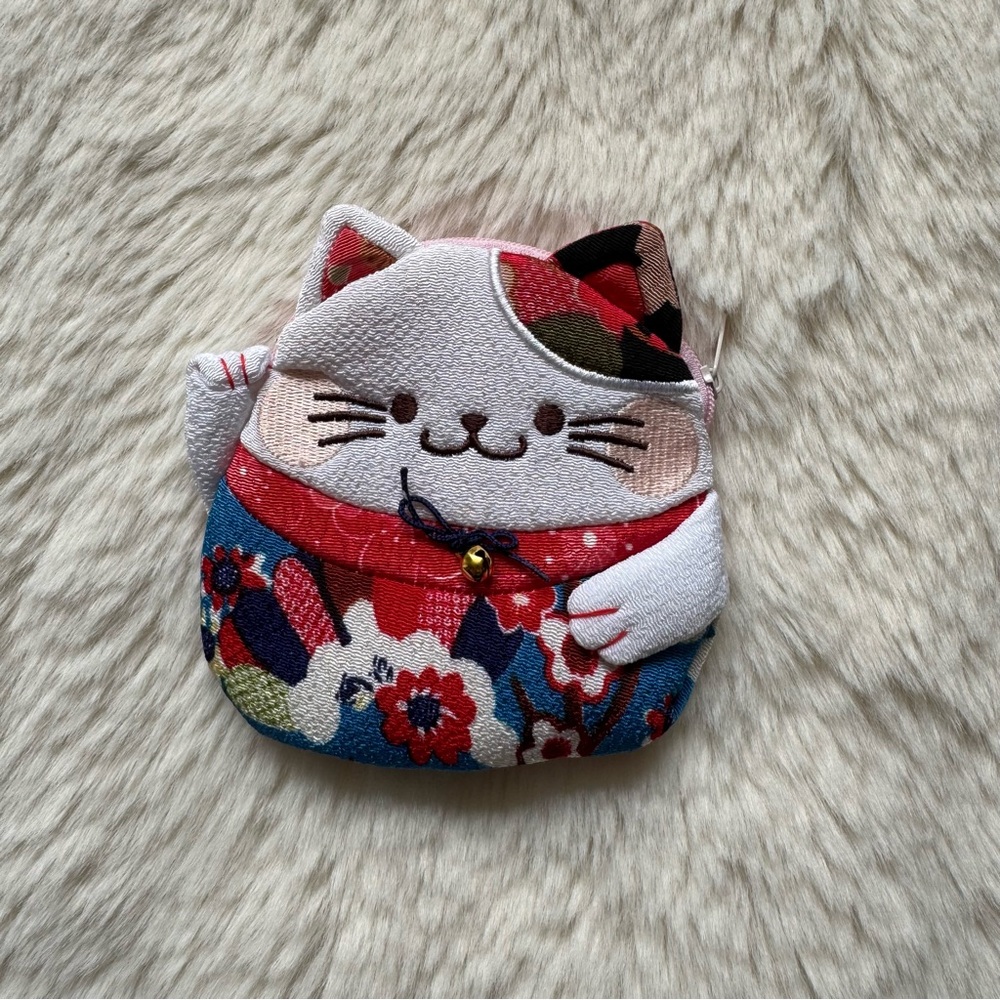 Cute Japanese Cat-Shaped Pouch with Floral Design